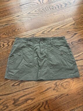 green cargo mini skirt